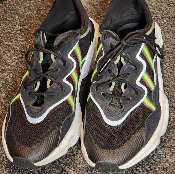 Adidas Ozweego - Picture 4 of 4